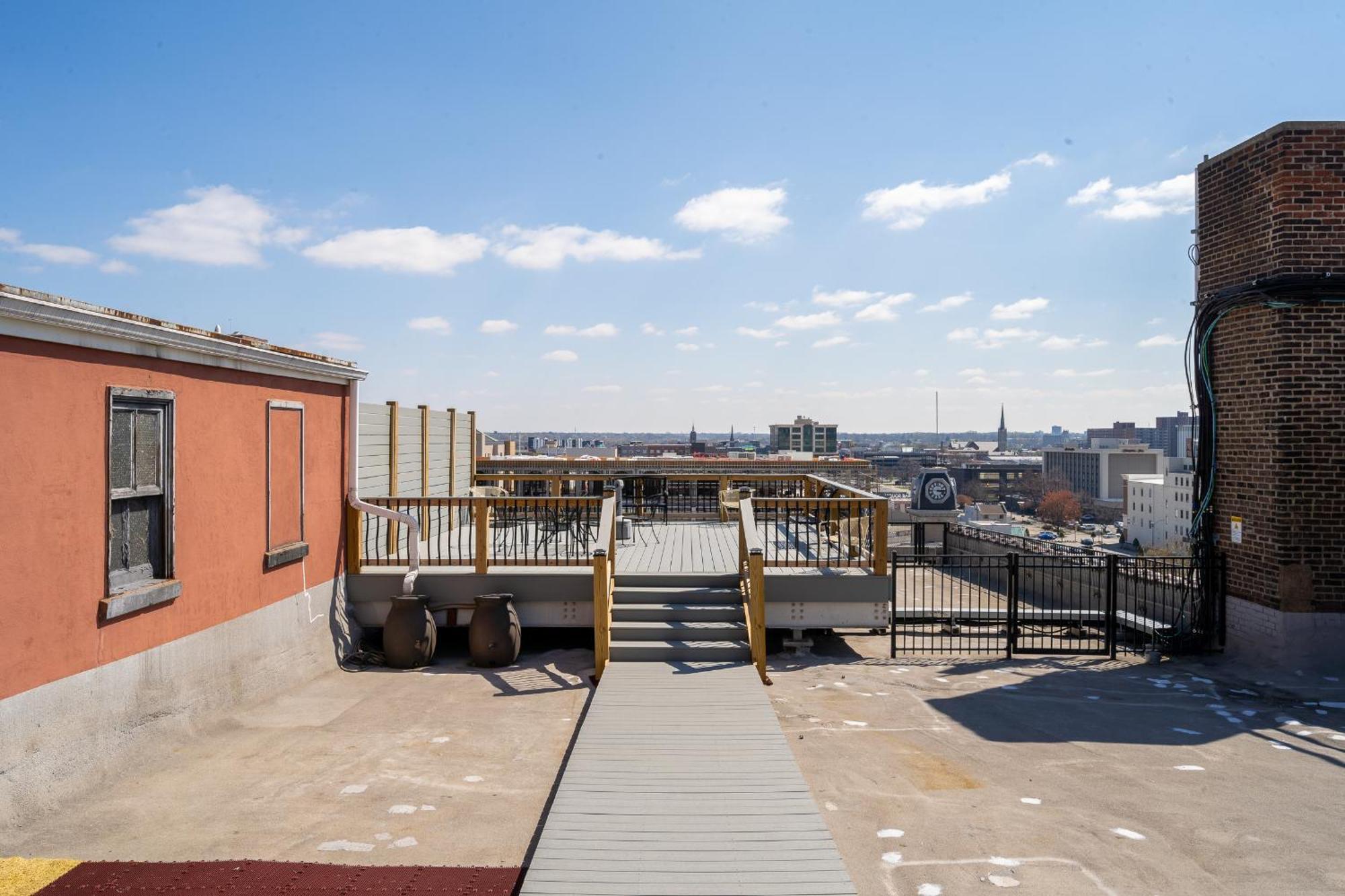 Top Floor Penthouse At The Historic Levy Building Louisville Buitenkant foto