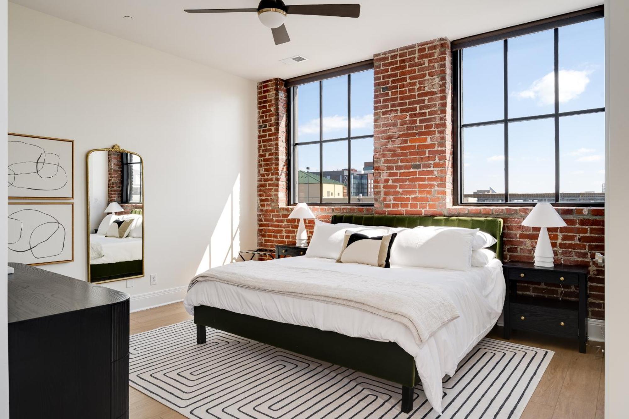 Top Floor Penthouse At The Historic Levy Building Louisville Buitenkant foto